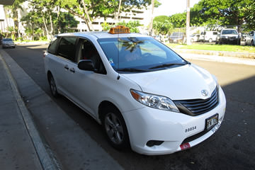 ハワイ タクシー