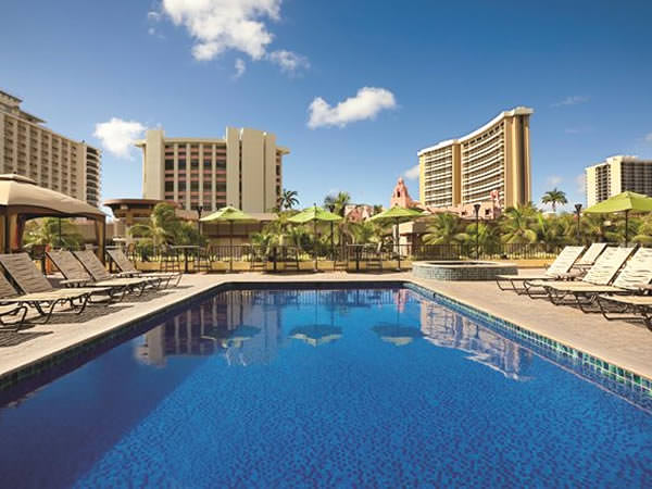 ホリデイ イン リゾート ワイキキ ビーチコマー